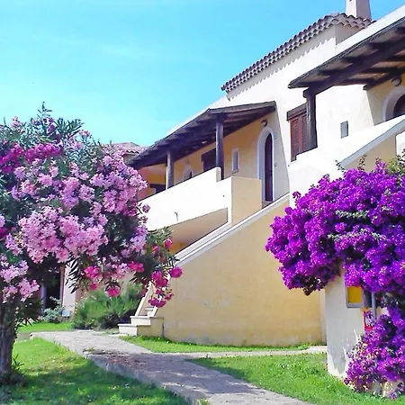 Apartamento Holiday Le Corti Di Marinella Golfo Di Marinella - Isr01235-cya *